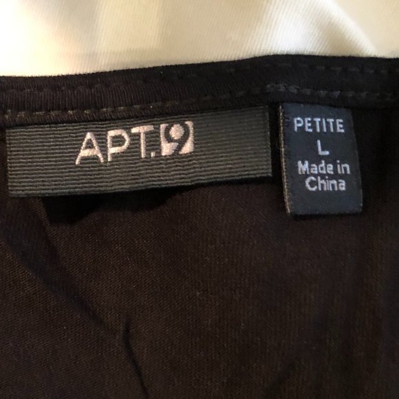 APT 9 SEQUIN TSHIRT NWT SIZE L PETITE - Picture 6 of 6